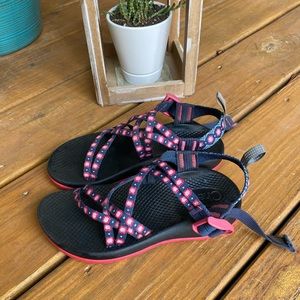 Size 3 Chacos